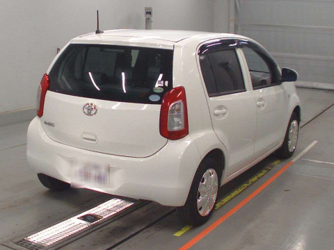 2014 Toyota Passo KGC30[1]