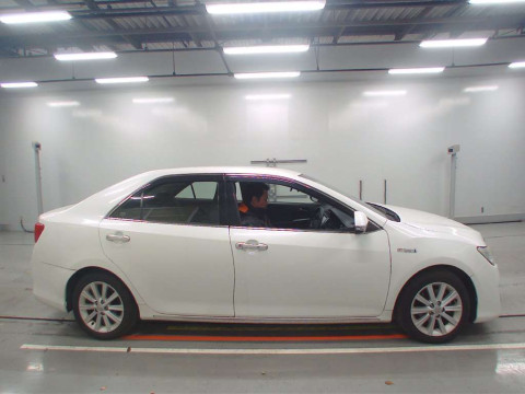 2012 Toyota Camry AVV50[2]