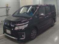 2016 Toyota Voxy