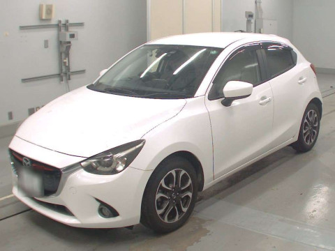 2014 Mazda Demio DJ5FS[0]