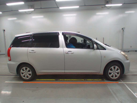 2008 Toyota Wish ZNE10G[2]