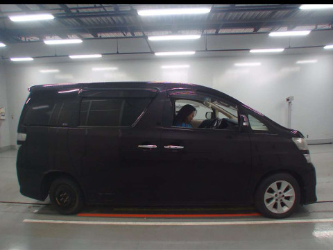 2012 Toyota Vellfire GGH20W[2]