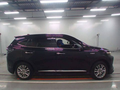 2015 Toyota Harrier Hybrid AVU65W[2]