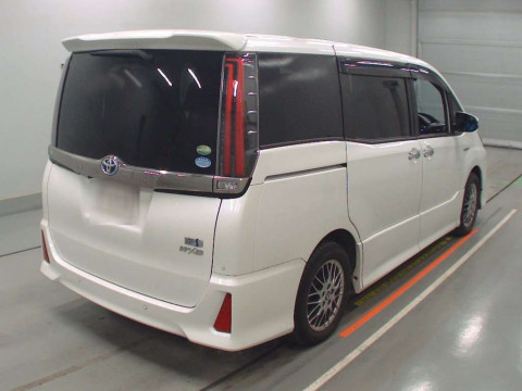 2019 Toyota Noah ZWR80W[1]