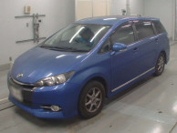 2013 Toyota Wish