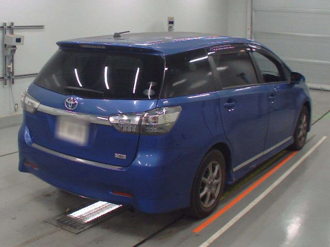 2013 Toyota Wish ZGE20W[1]