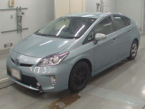 2015 Toyota Prius ZVW30[0]