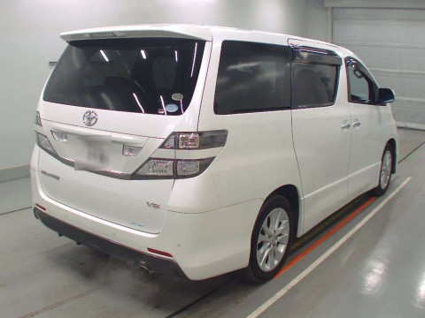 2008 Toyota Vellfire GGH25W[1]