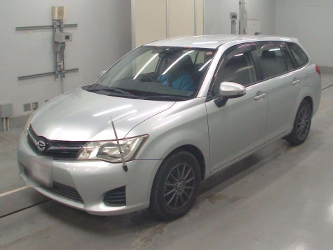 2012 Toyota Corolla Fielder NZE161G[0]