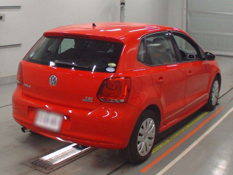 2013 Volkswagen Polo 6RCBZ[1]