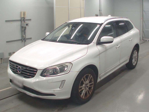 2015 Volvo XC60 DD4204TXC[0]