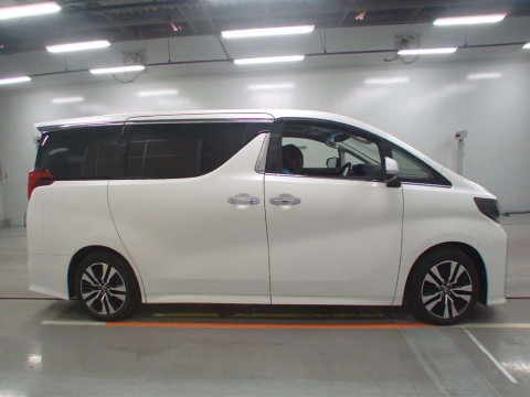 2019 Toyota Alphard AGH30W[2]