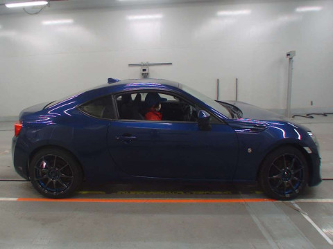 2019 Toyota 86 ZN6[2]