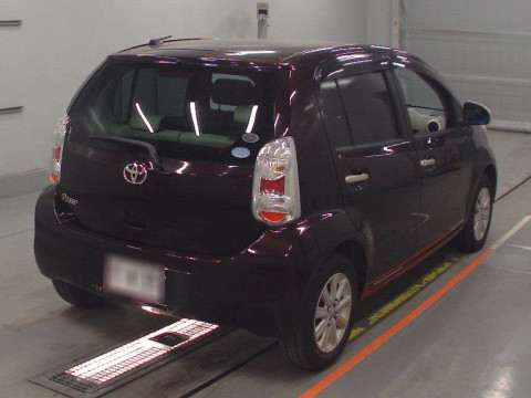 2010 Toyota Passo KGC30[1]