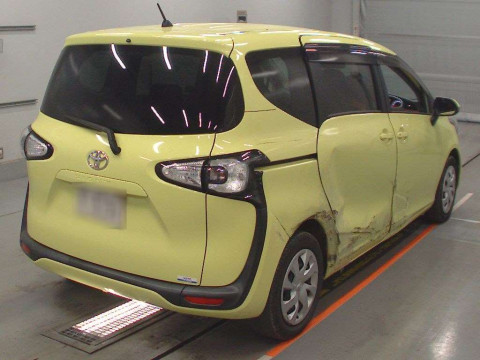 2016 Toyota Sienta NSP170G[1]