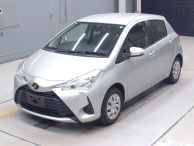 2017 Toyota Vitz