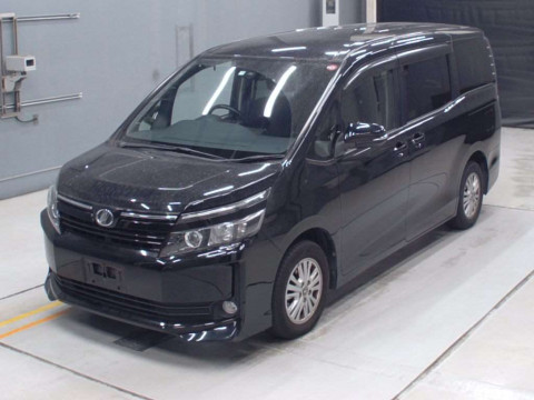 2015 Toyota Voxy ZRR80G[0]