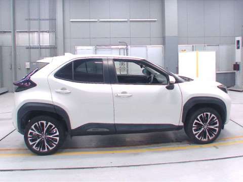 2021 Toyota YARIS CROSS MXPJ10[2]