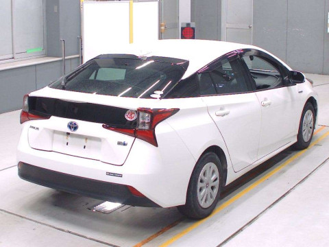 2019 Toyota Prius ZVW51[1]