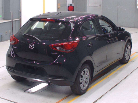 2022 Mazda Mazda2 DJLFS[1]