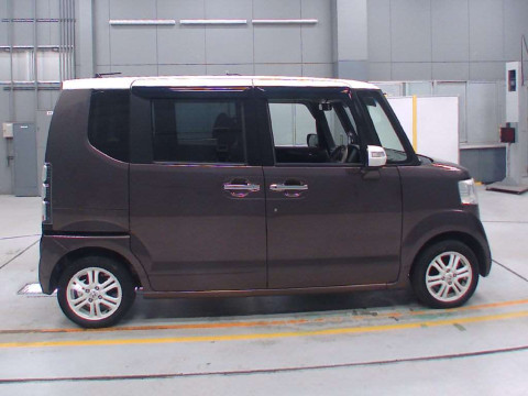 2014 Honda N-BOX JF1[2]