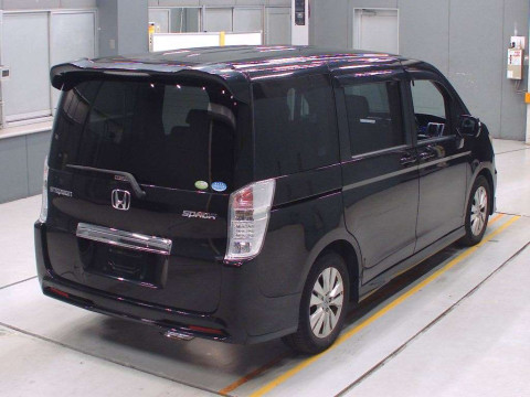 2010 Honda Step WGN Spada RK5[1]