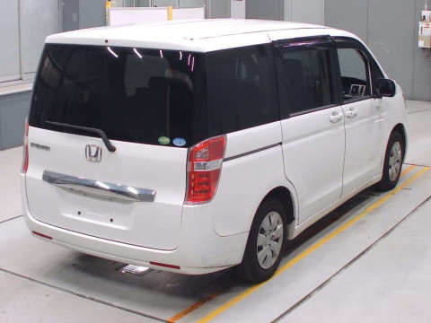 2014 Honda Step WGN RK1[1]