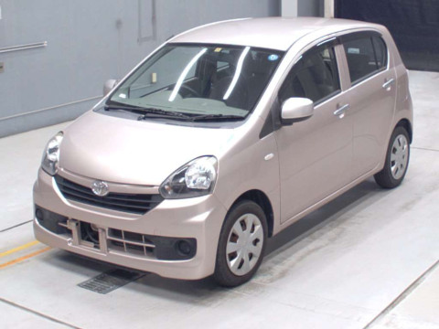 2015 Toyota Pixis Epoch LA300A[0]