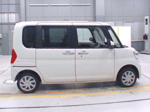 2018 Daihatsu Tanto LA600S[2]