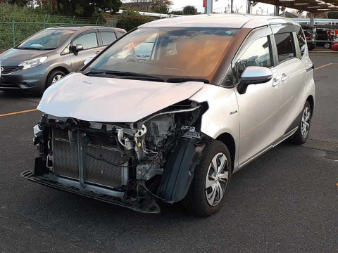 2019 Toyota Sienta NHP170G[0]