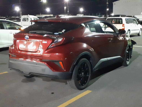 2019 Toyota C-HR ZYX10[1]