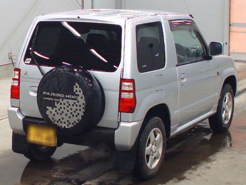 2011 Mitsubishi Pajero Mini H58A[1]