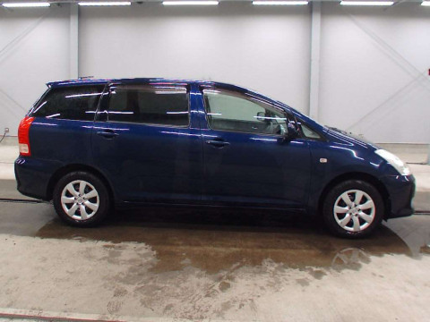 2008 Toyota Wish ZNE14G[2]