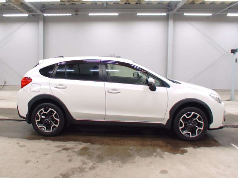 2016 Subaru XV GP7[2]