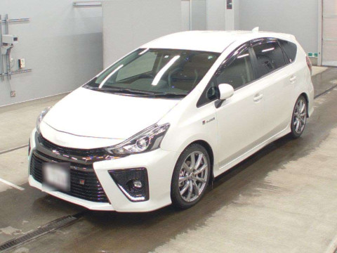 2020 Toyota Prius alpha ZVW41W[0]