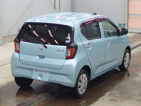 2017 Daihatsu Mira es LA360S[1]