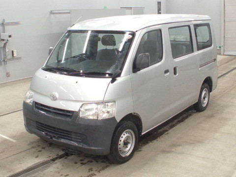 2017 Toyota Townace Van S412M[0]