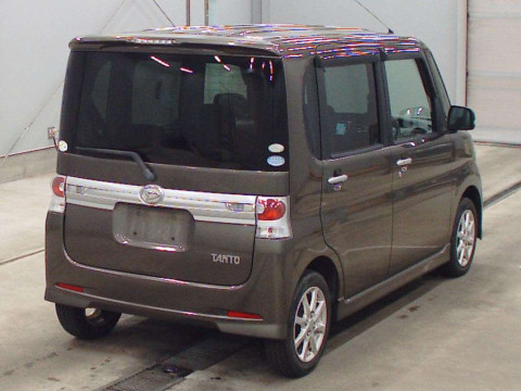 2011 Daihatsu Tanto Custom L375S[1]