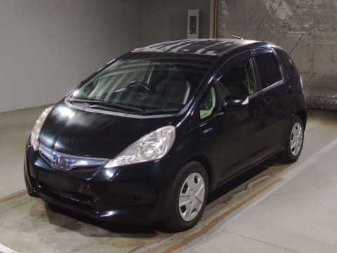 2013 Honda Fit Hybrid GP1[0]