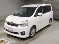 2011 Toyota Voxy