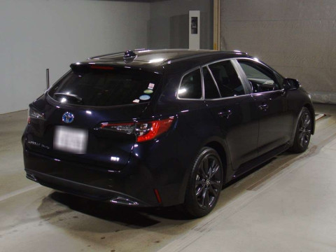 2020 Toyota Corolla Touring Wagon ZWE211W[1]