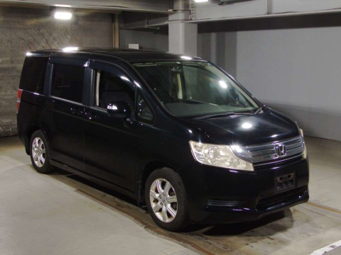 2009 Honda Step WGN RK1[2]