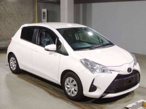 2019 Toyota Vitz NSP130[2]