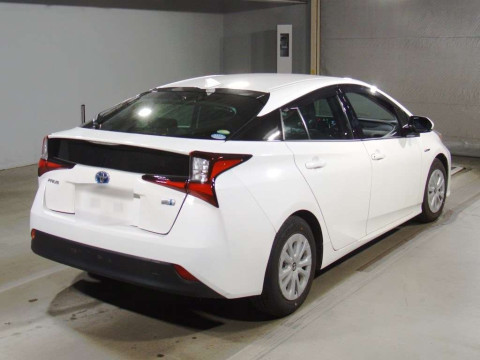 2019 Toyota Prius ZVW51[1]