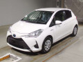 2017 Toyota Vitz