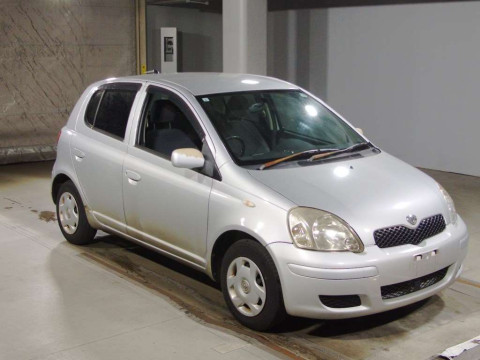 2003 Toyota Vitz SCP10[2]