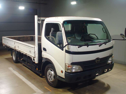 2007 Hino DUTRO XZU414M[2]