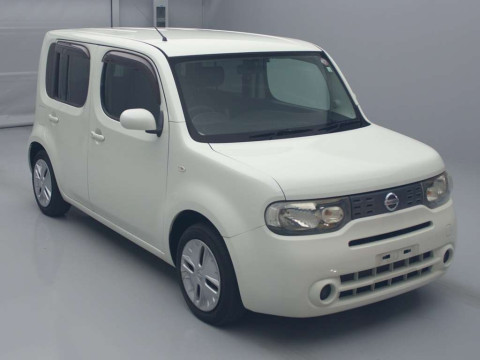 2010 Nissan Cube Z12[2]