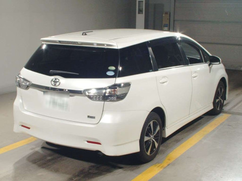 2015 Toyota Wish ZGE20W[1]