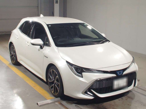 2018 Toyota Corolla Sports ZWE211H[2]